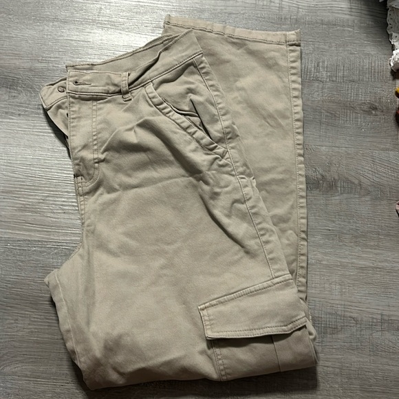 GARAGE WIDE LEG CARGO PANTS. - Picture 1 of 4